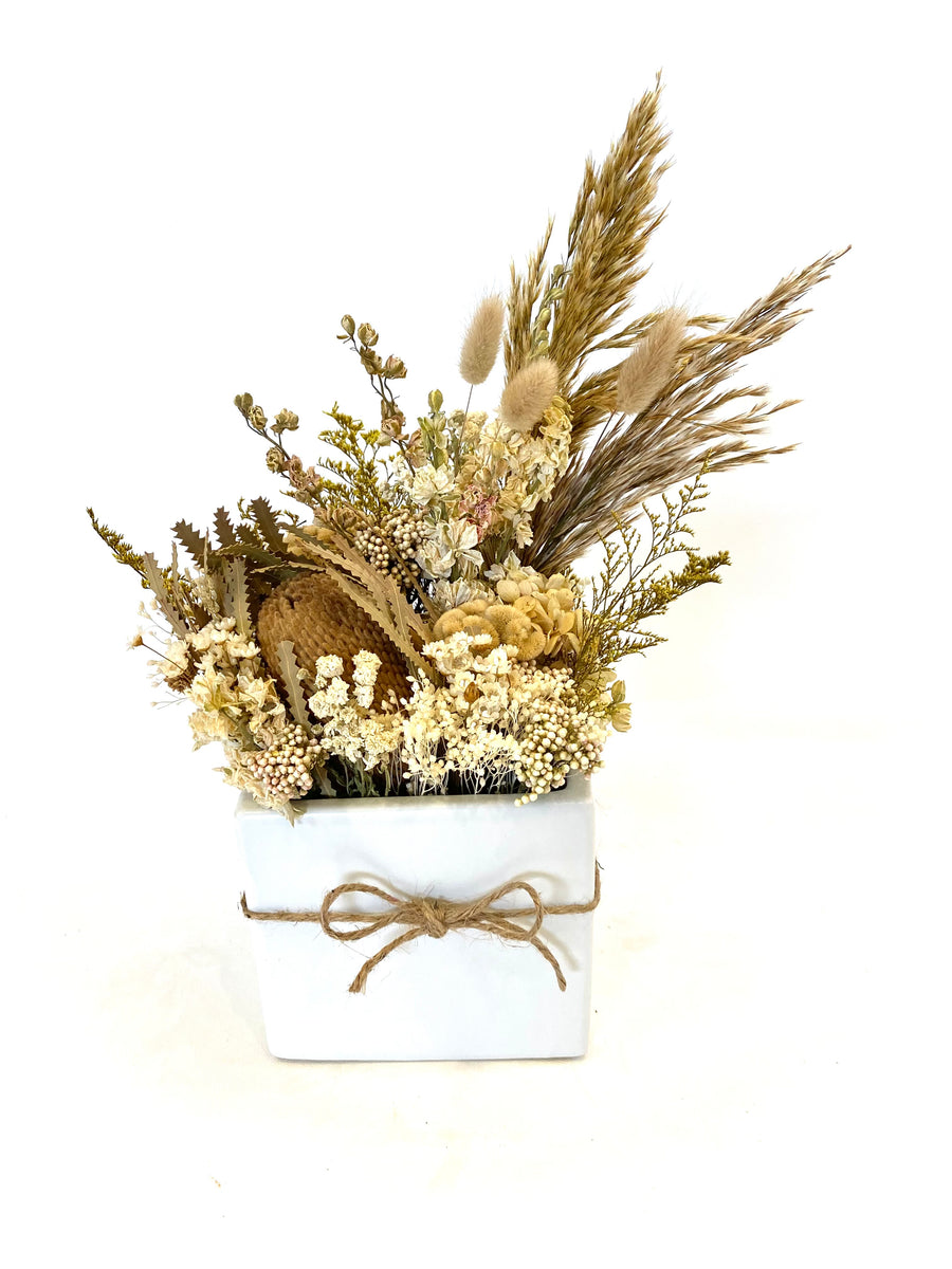 Blush Dry Floral Arrangement – Baton Rouge Succulent Co
