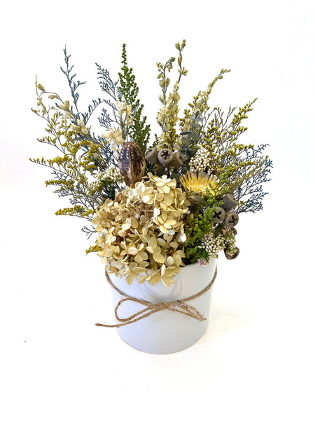 The Woodlands Dried Floral Arrangement